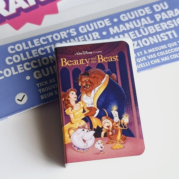 Zuru Mini Brands Disney Store Edition Series 3 - Beauty and the Beast VHS - Picture 2 of 5